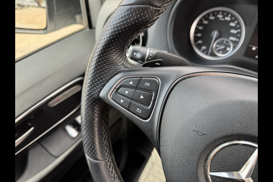 Mercedes-Benz Vito 114 1.9 CDI Automaat L2H1 Climate Control Adaptieve Cruise Control Camera