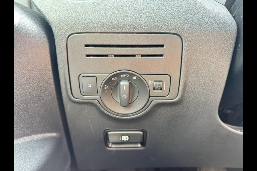 Mercedes-Benz Vito 114 1.9 CDI Automaat L2H1 Climate Control Adaptieve Cruise Control Camera