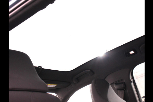 Polestar 2 Standard Range Single Motor 63kWh Climate control Cruise control Panorama dak Parkeersensoren + Camera Trekhaak Voorstoelen verwarmd Apple Carplay/ Android Auto