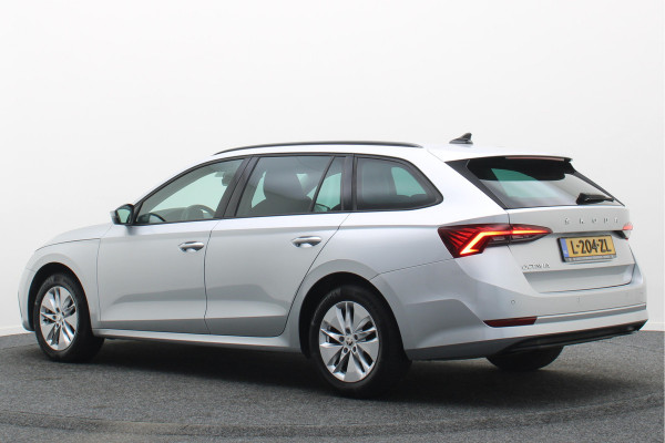 Škoda Octavia Combi 1.0 TSI Business Edition Virtual Cockpit, Cruise,  Apple Carplay, Sfeerverlichting, LED, DAB, PDC, 16''