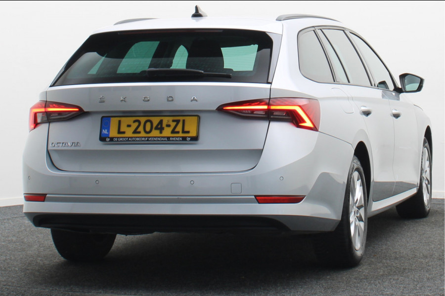 Škoda Octavia Combi 1.0 TSI Business Edition Virtual Cockpit, Cruise,  Apple Carplay, Sfeerverlichting, LED, DAB, PDC, 16''