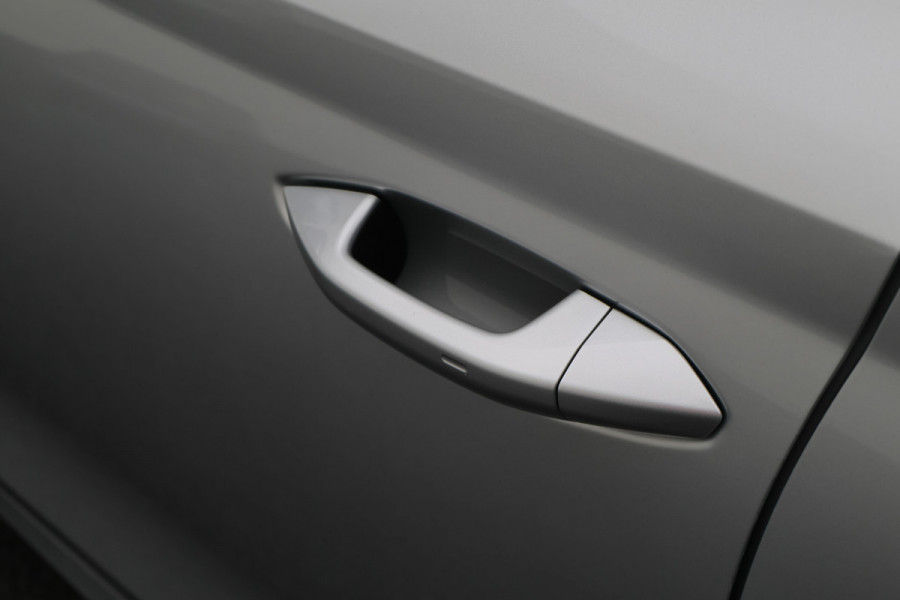 Škoda Octavia Combi 1.0 TSI Business Edition Virtual Cockpit, Cruise,  Apple Carplay, Sfeerverlichting, LED, DAB, PDC, 16''