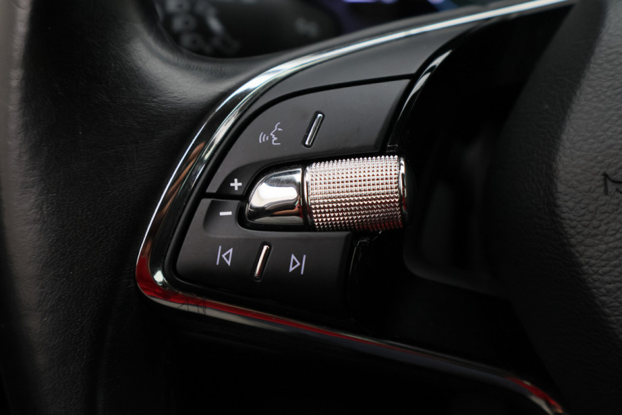 Škoda Octavia Combi 1.0 TSI Business Edition Virtual Cockpit, Cruise,  Apple Carplay, Sfeerverlichting, LED, DAB, PDC, 16''