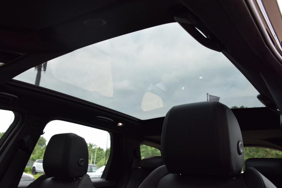 Land Rover Discovery Sport P270e PHEV Business Landmark Edition