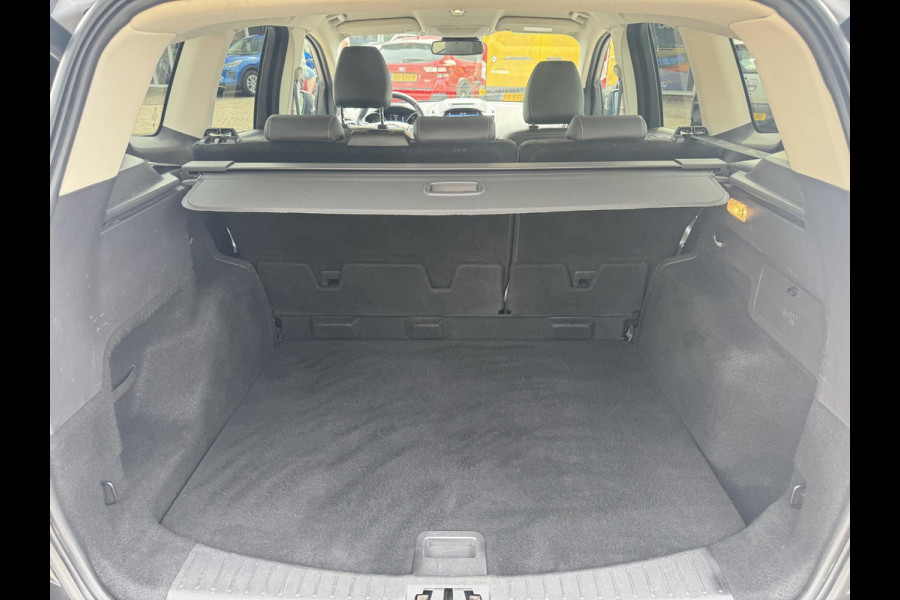 Ford Kuga 1.5 EcoBoost Titanium 150pk Trekhaak | Elektrische Achterklep | Stoel, stuur en Voorruit verwarming | Achteruitrijcamera | 2.000kg Trekgewicht