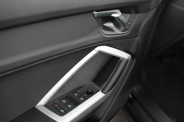 Audi Q3 Sportback 35 TFSI 150pk S-tronic Prestige Navigatie Apple Carplay/Android Auto Parkeersensoren Adaptieve Cruise Control Stoelverwarming Ledverlichting Virtual Cockpit Climate Control