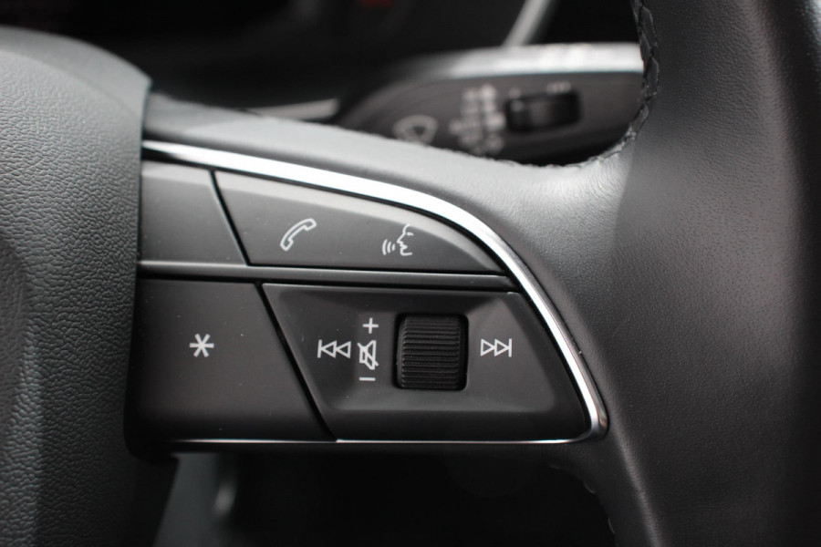 Audi Q3 Sportback 35 TFSI 150pk S-tronic Prestige Navigatie Apple Carplay/Android Auto Parkeersensoren Adaptieve Cruise Control Stoelverwarming Ledverlichting Virtual Cockpit Climate Control