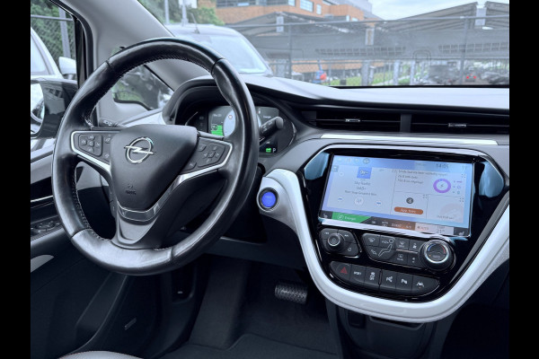 Opel Ampera-E Business Executive 60 kWh - Apple CarPlay / Android Auto - Lederen Bekleding - Stuur-/Stoelverwarming - Xenon