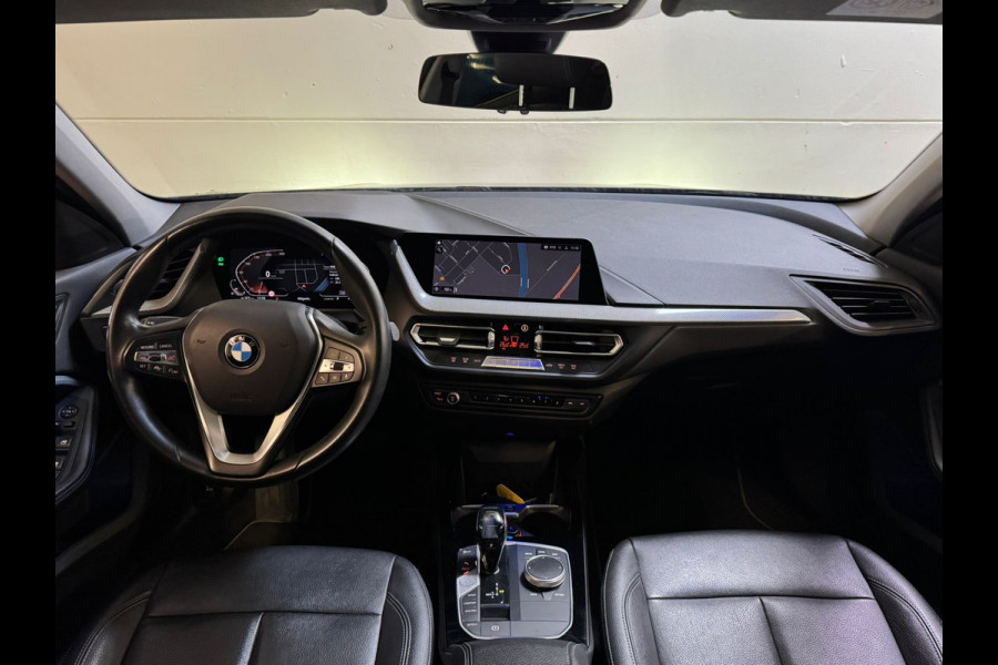 BMW 1-serie 118IA 140PK AUT. HIGH EXECUTIVE LEDER/NAVI/PANORAMADAK****