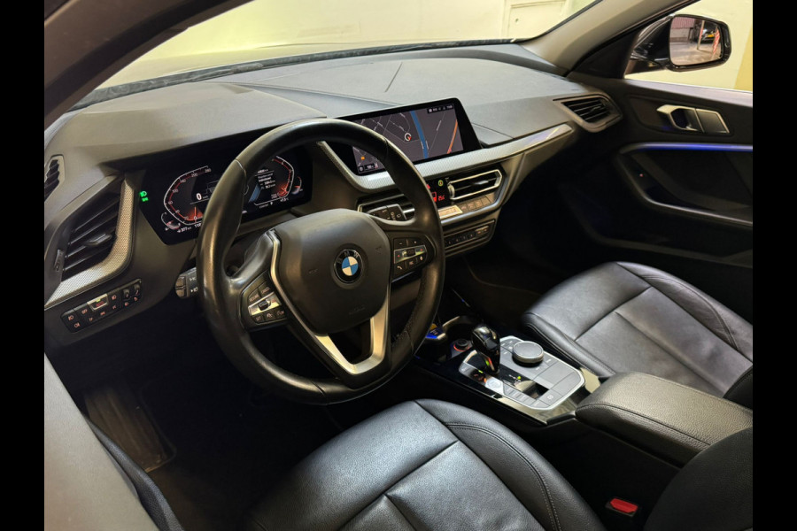 BMW 1-serie 118IA 140PK AUT. HIGH EXECUTIVE LEDER/NAVI/PANORAMADAK****