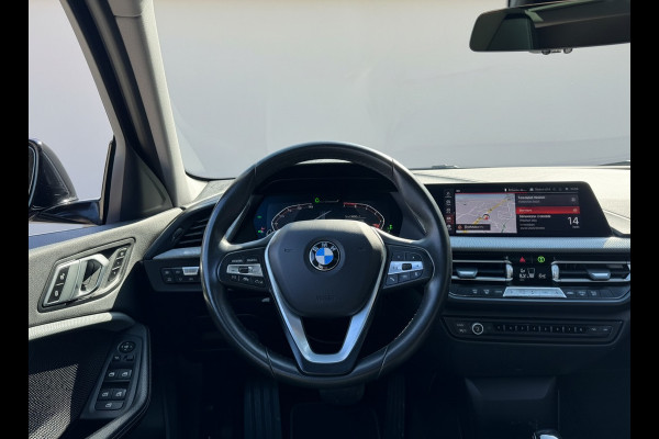 BMW 1-serie 118IA 140PK AUT. HIGH EXECUTIVE LEDER/NAVI/PANORAMADAK****