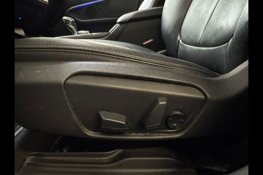 BMW 1-serie 118IA 140PK AUT. HIGH EXECUTIVE LEDER/NAVI/PANORAMADAK****