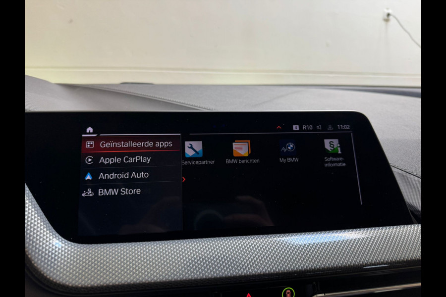 BMW 1-serie 118IA 140PK AUT. HIGH EXECUTIVE LEDER/NAVI/PANORAMADAK****