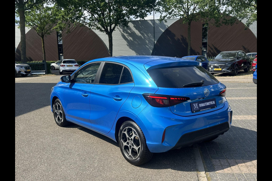 MG MG3 Hybrid+ 1.5 Hybrid+ Luxury 7 JAAR MG FABRIEKS GARANTIE TM 02-2032 | STOEL + STUURVERWARMING | 360 CAMERA | ADAP. CRUISE | DODE HOEK | KEYLESS | APPLE CARPLAY |