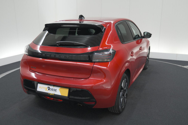 Peugeot 208 Puretech 100 Allure | Camera | Navigatie | Parkeersensoren | Apple Carplay