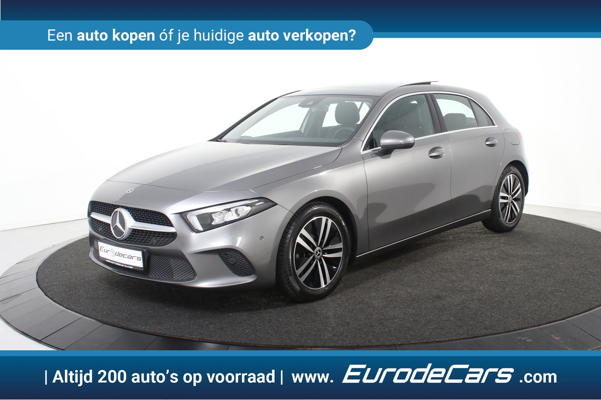 Mercedes-Benz A-Klasse 180 d *1ste Eigenaar*Leer*Panoramadak*Stoelverwarming*Ambiente*