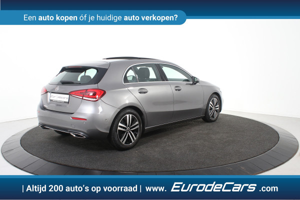 Mercedes-Benz A-Klasse 180 d *1ste Eigenaar*Leer*Panoramadak*Stoelverwarming*Ambiente*