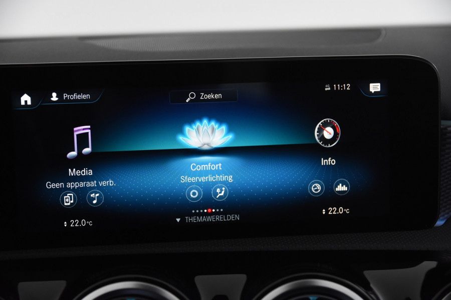Mercedes-Benz A-Klasse 180 d *1ste Eigenaar*Leer*Panoramadak*Stoelverwarming*Ambiente*