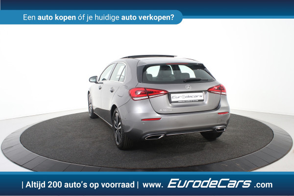 Mercedes-Benz A-Klasse 180 d *1ste Eigenaar*Leer*Panoramadak*Stoelverwarming*Ambiente*