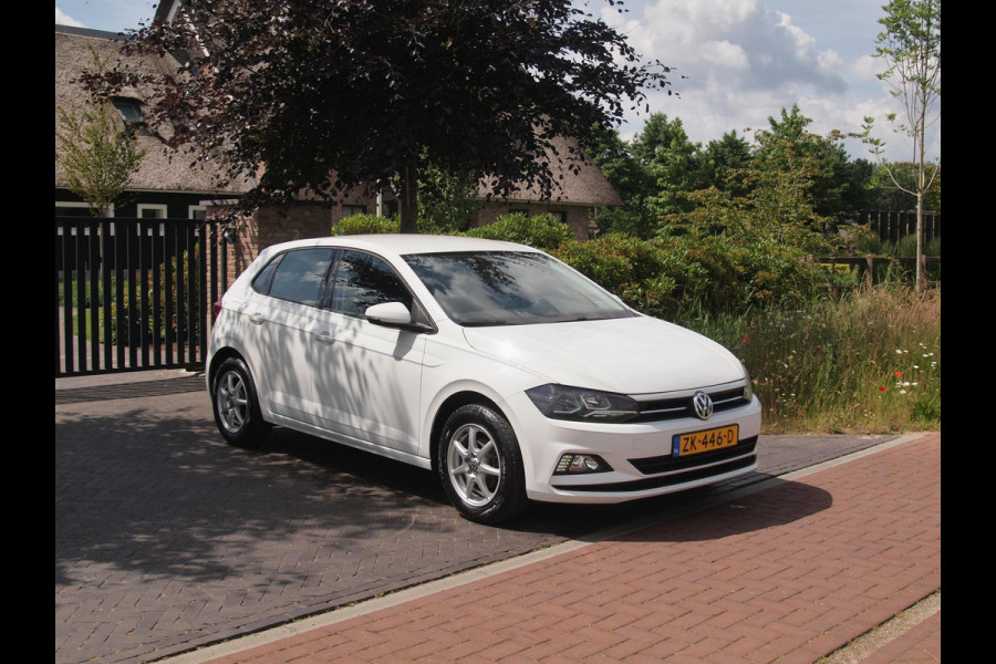 Volkswagen Polo 1.0 MPI Comfortline | Apple Carplay | Navi | Cruise Control | NL-Auto |