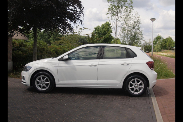 Volkswagen Polo 1.0 MPI Comfortline | Apple Carplay | Navi | Cruise Control | NL-Auto |