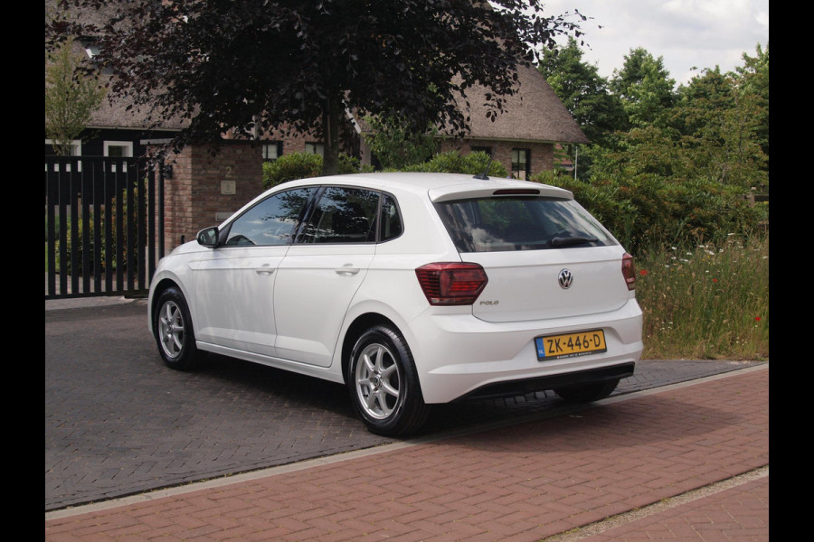 Volkswagen Polo 1.0 MPI Comfortline | Apple Carplay | Navi | Cruise Control | NL-Auto |