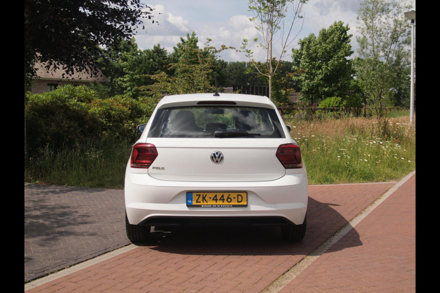 Volkswagen Polo 1.0 MPI Comfortline | Apple Carplay | Navi | Cruise Control | NL-Auto |