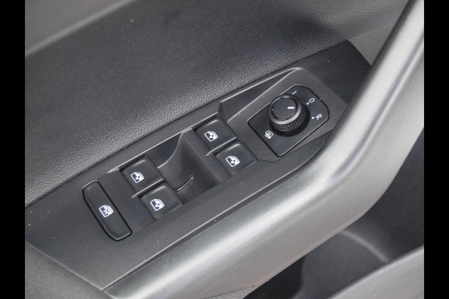 Volkswagen Polo 1.0 MPI Comfortline | Apple Carplay | Navi | Cruise Control | NL-Auto |