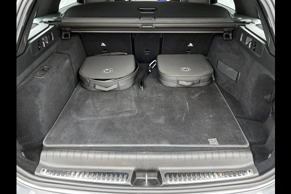 Mercedes-Benz C-Klasse Estate 300 e AMG Lichtmetalen velgen | Parking support | Navigatie | camera achter | Inclusief 24 maanden MB Certified garantie voor Europa.
