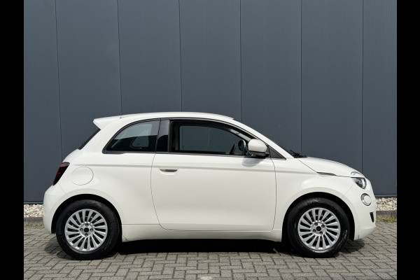 Fiat 500E Action 24 kWh | Carplay/Android | DAB | Cruise control | Airco | Media Pack