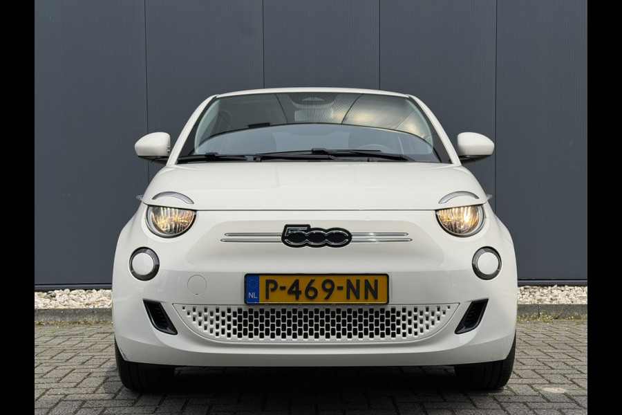 Fiat 500E Action 24 kWh | Carplay/Android | DAB | Cruise control | Airco | Media Pack