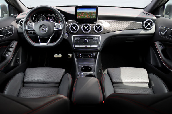 Mercedes-Benz GLA 250 4MATIC AMG Line Premium+ | Panoramadak | Distronic Pro | Memory | Harman&Kardon | Stoelverwarming | Nappa Leder | Apple Carplay/Android Auto | Dodehoekassistent |