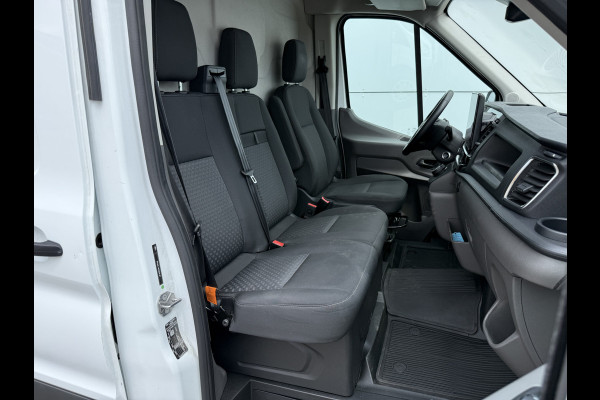 Ford E-Transit 68kWh 184PK L3H3 Pakketinrichting 334km WLTP 96,2% (SOH) BEV Snelladen 360º Camera Cruise control Climate control Carplay Navigatie Laadkabel Parkeersensoren v+a