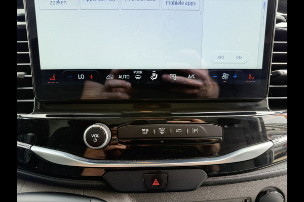 Ford E-Transit 68kWh 184PK L3H3 Pakketinrichting 334km WLTP 96,2% (SOH) BEV Snelladen 360º Camera Cruise control Climate control Carplay Navigatie Laadkabel Parkeersensoren v+a