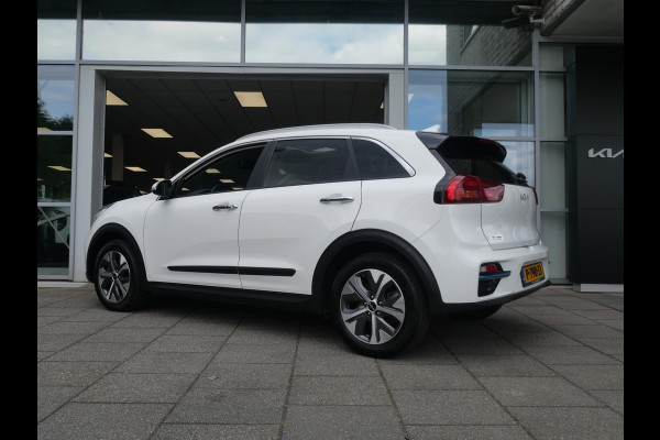 Kia e-Niro DynamicPlusLine 64 kWh | SOH 96,1% | Camera | Dakraam | Adaptief | Navi |