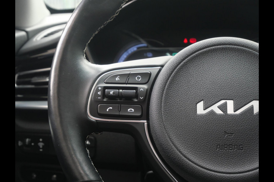 Kia e-Niro DynamicPlusLine 64 kWh | SOH 96,1% | Camera | Dakraam | Adaptief | Navi |