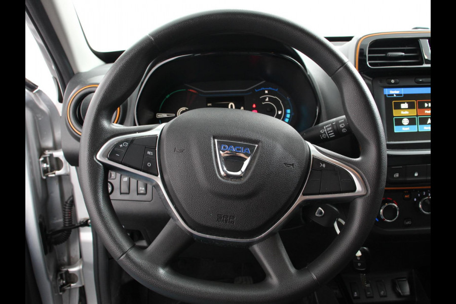 Dacia Spring Comfort Plus (Orange Pack) 27 kWh Airco Cruise Control Navigatie Camera Licht metalen velgen