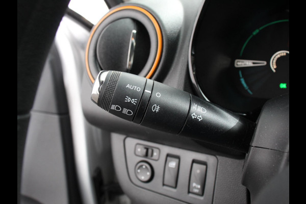 Dacia Spring Comfort Plus (Orange Pack) 27 kWh Airco Cruise Control Navigatie Camera Licht metalen velgen