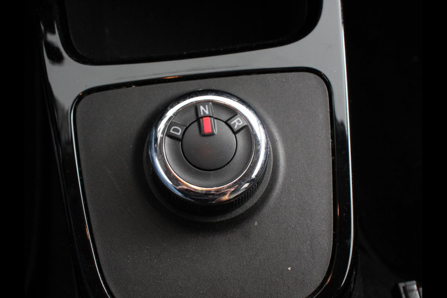 Dacia Spring Comfort Plus (Orange Pack) 27 kWh Airco Cruise Control Navigatie Camera Licht metalen velgen