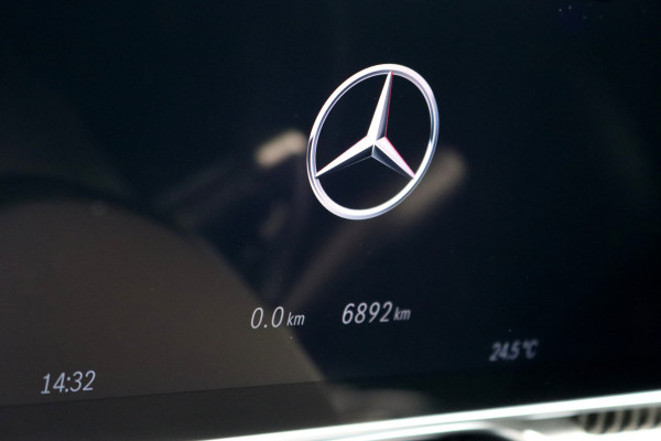 Mercedes-Benz S-Klasse AMG 63 S E Performance | 802pk | Carbon | Achterasbesturing | Chauffeurspakket | Distronic+ | Entertainment Achter | 3D-Display | Burmester 4D High-End | Massage | Nekverwarming |