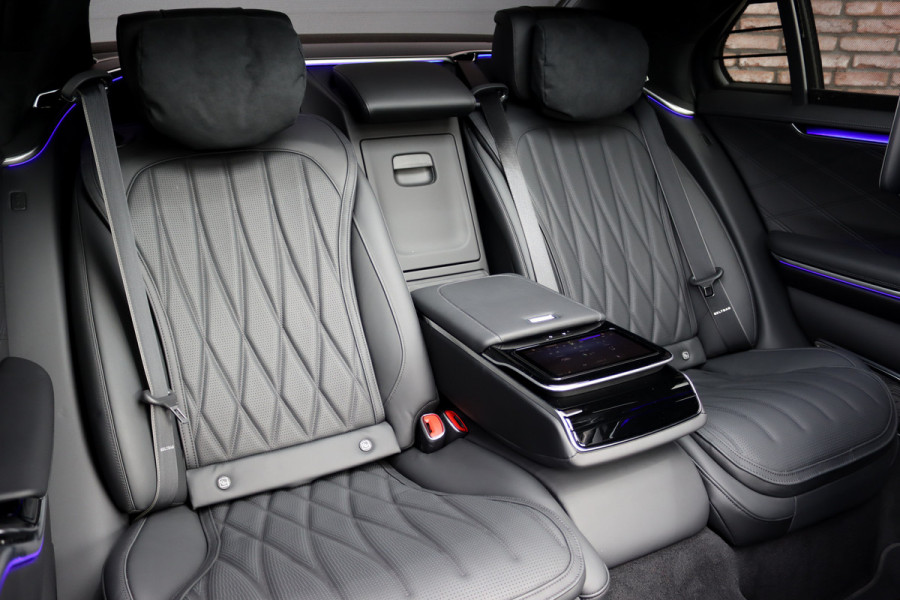 Mercedes-Benz S-Klasse AMG 63 S E Performance | 802pk | Carbon | Achterasbesturing | Chauffeurspakket | Distronic+ | Entertainment Achter | 3D-Display | Burmester 4D High-End | Massage | Nekverwarming |