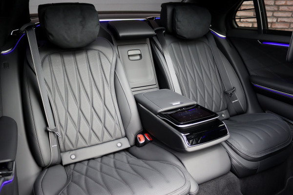Mercedes-Benz S-Klasse AMG 63 S E Performance | 802pk | Carbon | Achterasbesturing | Chauffeurspakket | Distronic+ | Entertainment Achter | 3D-Display | Burmester 4D High-End | Massage | Nekverwarming |