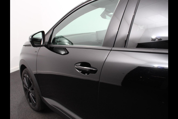 Peugeot 5008 1.2 PureTech 130pk Automaat GT Climate control Adaptive cruise control Achteruitrijd camera Verwarmde voorstoelen Keyless Navigatie LED Apple Carplay/ Android Auto