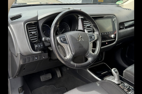 Mitsubishi Outlander 2.4 PHEV Intense+ Automaat / Apple CarPlay I Navigatie I Airco I Comfort pakket I Dealer onderhouden