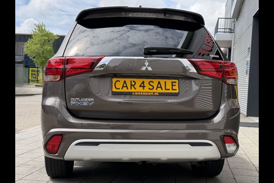 Mitsubishi Outlander 2.4 PHEV Intense+ Automaat / Apple CarPlay I Navigatie I Airco I Comfort pakket I Dealer onderhouden