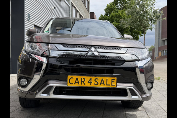 Mitsubishi Outlander 2.4 PHEV Intense+ Automaat / Apple CarPlay I Navigatie I Airco I Comfort pakket I Dealer onderhouden