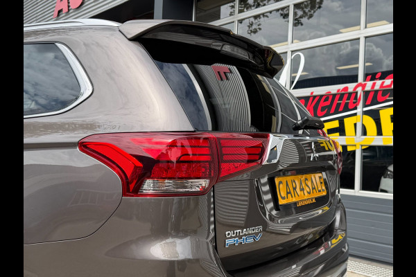 Mitsubishi Outlander 2.4 PHEV Intense+ Automaat / Apple CarPlay I Navigatie I Airco I Comfort pakket I Dealer onderhouden
