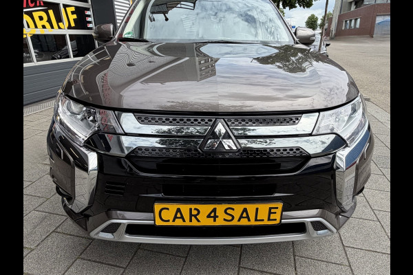 Mitsubishi Outlander 2.4 PHEV Intense+ Automaat / Apple CarPlay I Navigatie I Airco I Comfort pakket I Dealer onderhouden