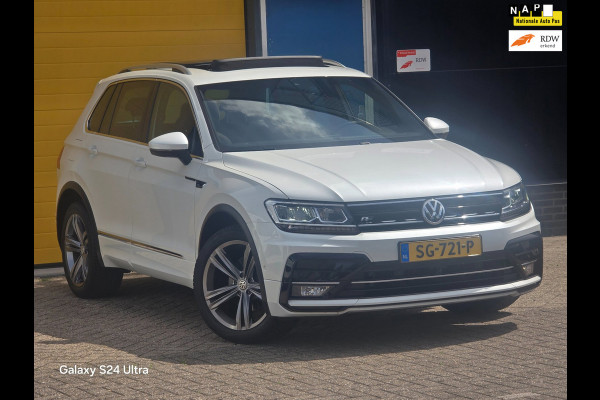 Volkswagen Tiguan 1.4 TSI R Line / Aut / NAP / Camera / Ecc / Elek Pakket / Acc / Digital Cockpit / Open Panoramadak / Led / 19 In