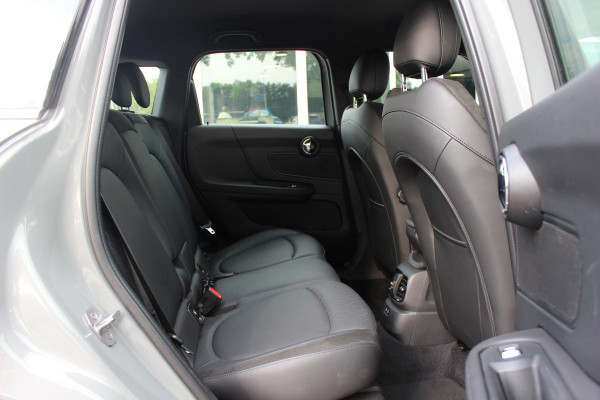 MINI Countryman 1.5 Cooper Business Edition / Leder / Navigatie / Parkeerhulp V+A / Harman Kardon / 18'' / Cruise Control